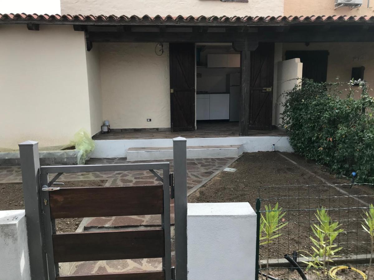 Villetta San Teodoro Iun Q7135 Екстериор снимка